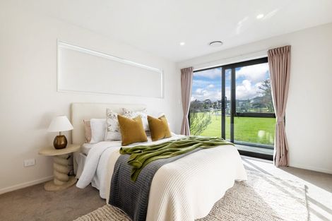 Photo of property in 21e Montgomery Avenue, Belmont, Auckland, 0622