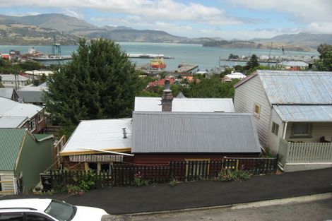 Photo of property in 9 Ripon Street, Lyttelton, 8082