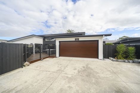 Photo of property in 116a Roy Street, Palmerston North, 4410