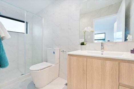 Photo of property in 107a Rathgar Road, Henderson, Auckland, 0610