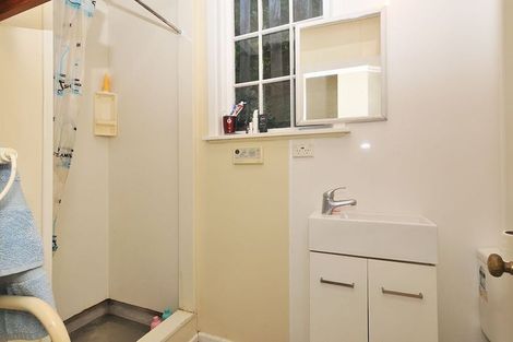 Photo of property in 6 Waipapa Road, Hataitai, Wellington, 6021