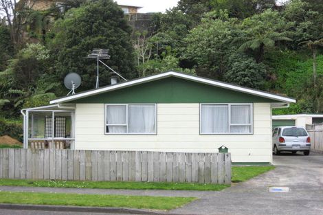 Photo of property in 9 Ambury Place, Merrilands, New Plymouth, 4312