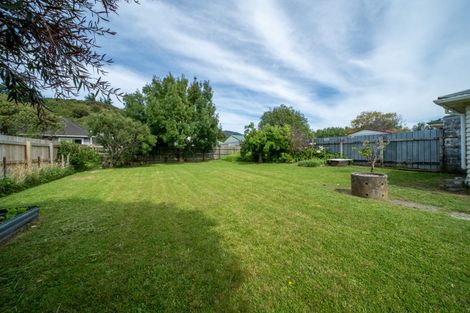 Photo of property in 53 Hyde Street, Wainuiomata, Lower Hutt, 5014