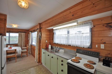 Photo of property in 219 Mahurangi East Road, Snells Beach, 0920