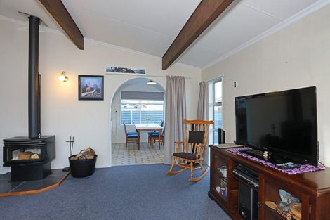 Photo of property in 10 Cheviot Place, Feilding, 4702