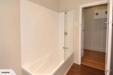 Photo of property in 63 Lonsdale Street, Belleknowes, Dunedin, 9011