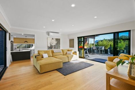 Photo of property in 5b Wesley Avenue, Frankleigh Park, New Plymouth, 4310