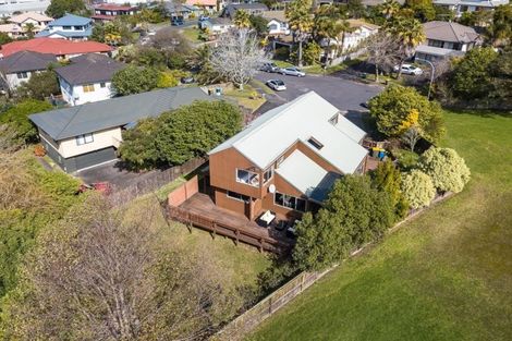 Photo of property in 123 Bushlands Park Drive, Albany, Auckland, 0632