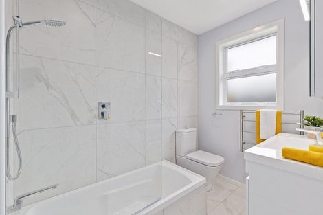 Photo of property in 1/60a Mangere Road, Otahuhu, Auckland, 1062