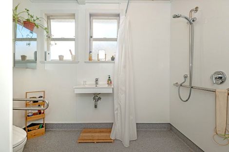 Photo of property in 20 Dalton Street, Outer Kaiti, Gisborne, 4010