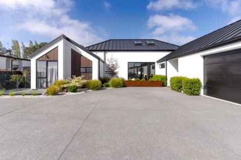 Photo of property in 5 Kawharu Street, Marshland, Christchurch, 8083