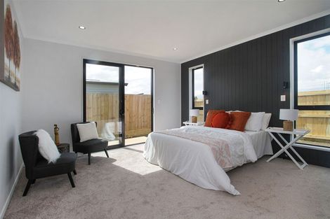 Photo of property in 65 Clarks Beach Road, Clarks Beach, 2122