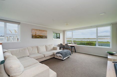 Photo of property in 4 Mersey Street, Fortrose, Invercargill, 9875