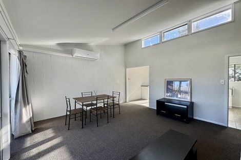 Photo of property in 2/33 Grassways Avenue, Pakuranga, Auckland, 2010
