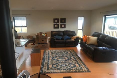 Photo of property in 87 Rosedale Road, Pinehill, Auckland, 0632