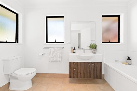 Photo of property in 21 Hepburn Creek Road, Warkworth, 0981