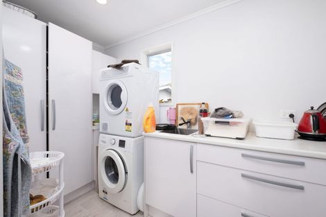 Photo of property in 444 Weymouth Road, Weymouth, Auckland, 2103