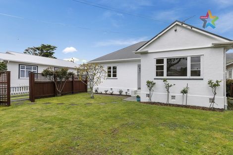 Photo of property in 28 Trafalgar Street, Waiwhetu, Lower Hutt, 5010