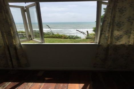 Photo of property in 60 Ames Street, Paekakariki, 5034