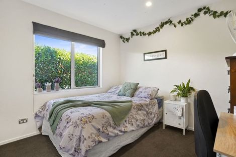 Photo of property in 11 Whitau Place, Marshland, Christchurch, 8083