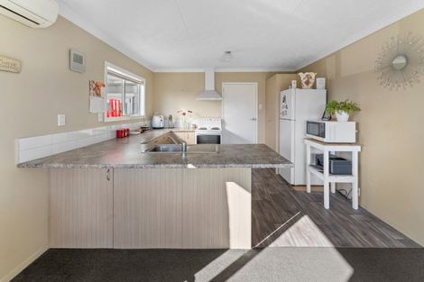 Photo of property in 1/165 Tahunanui Drive, Tahunanui, Nelson, 7011