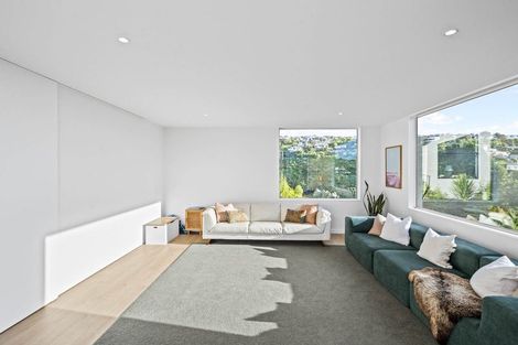 Photo of property in 13 Saint Remy Lane, Redcliffs, Christchurch, 8081
