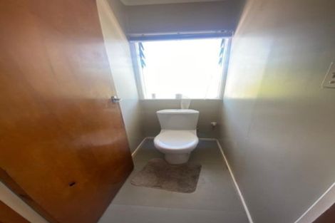 Photo of property in 107 Clevedon Road, Papakura, 2110