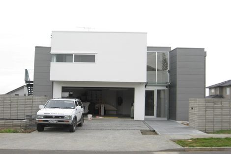 Photo of property in 19 Compass Way, Half Moon Bay, Auckland, 2012