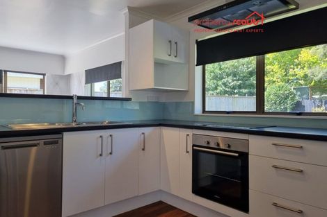 Photo of property in 5 Park Lane, Waitara, 4320