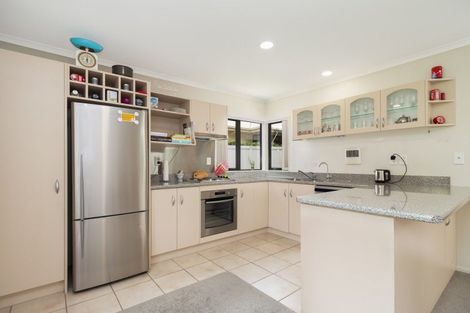 Photo of property in 18 Devon Street, Glenholme, Rotorua, 3010