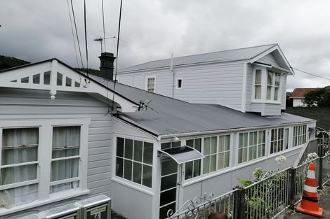 Photo of property in 1/50 Clyde Street, Island Bay, Wellington, 6023