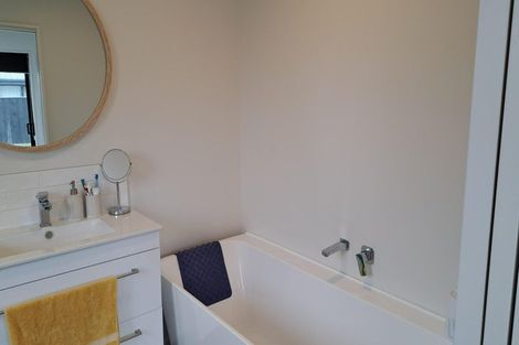 Photo of property in 4 Pahua Street, Pegasus, 7612