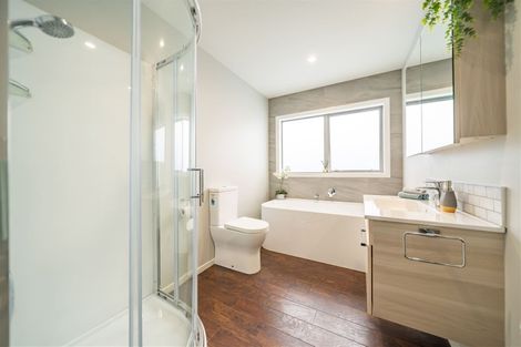 Photo of property in 15 Hopkirk Avenue, Wallaceville, Upper Hutt, 5018