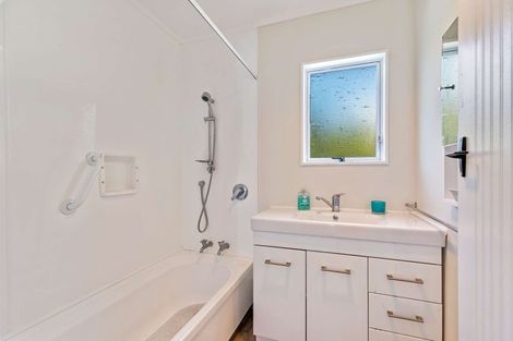 Photo of property in 42a Treadwell Street, Springvale, Whanganui, 4501