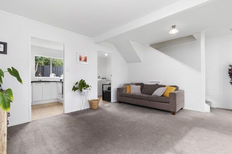 Photo of property in 1/12 Steen Place, Mangere Bridge, Auckland, 2022