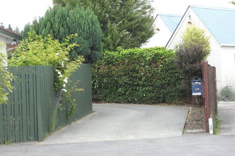 Photo of property in 1/17 Glen Place, Parklands, Christchurch, 8083