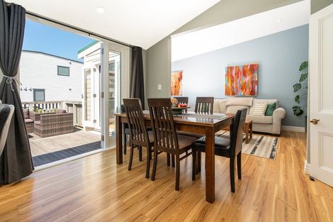 Photo of property in 489 Adelaide Road, Berhampore, Wellington, 6023