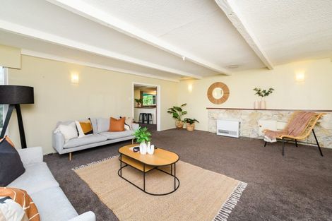 Photo of property in 11 Heatley Avenue, Hokowhitu, Palmerston North, 4410
