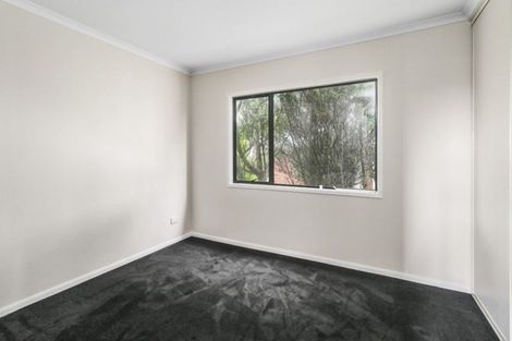 Photo of property in 13 Hercules Drive, Henderson, Auckland, 0612