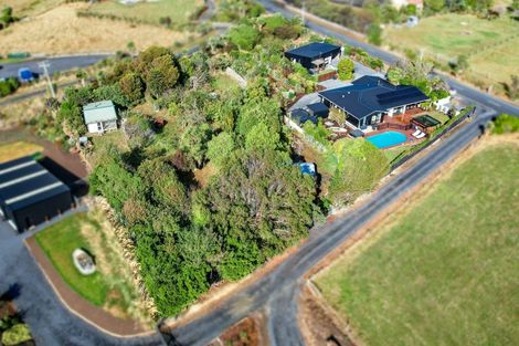 Photo of property in 231 Moturata Road, Taieri Beach, Brighton, 9091