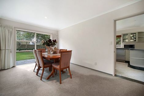 Photo of property in 27d Swanson Road, Henderson, Auckland, 0610