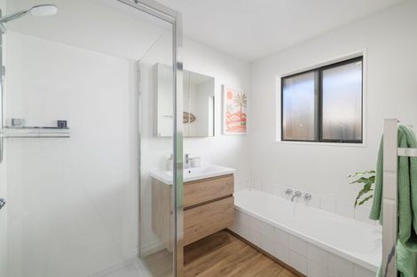 Photo of property in 4 Palmgrove Lane, North New Brighton, Christchurch, 8083