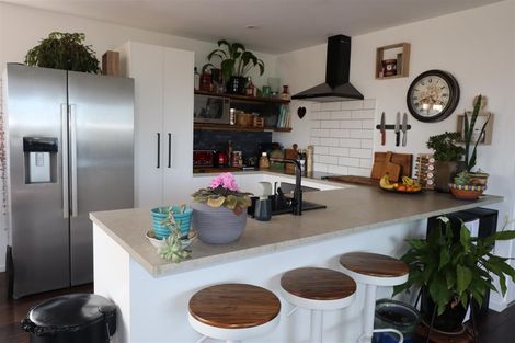 Photo of property in 32 Oxford Street, Whakapirau, Maungaturoto, 0583