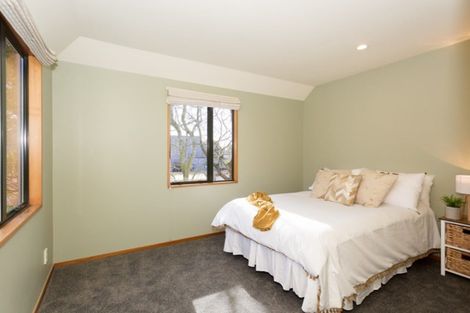 Photo of property in 2/56 Creyke Road, Ilam, Christchurch, 8041