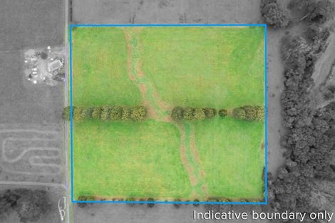 Photo of property in 1015b Beach Road, Torbay, Auckland, 0630