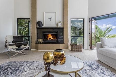 Photo of property in 64 Scenic Drive, Titirangi, Auckland, 0604