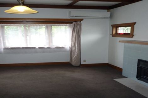 Photo of property in 60 Aroha Avenue, Sandringham, Auckland, 1025