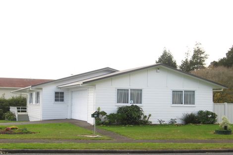 Photo of property in 90 Grande Vue Road, Hillpark, Auckland, 2102
