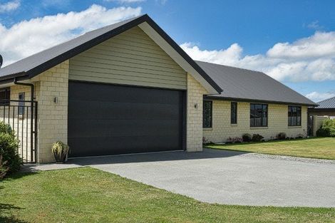 Photo of property in 6 Goldrich Grove, Netherby, Ashburton, 7700