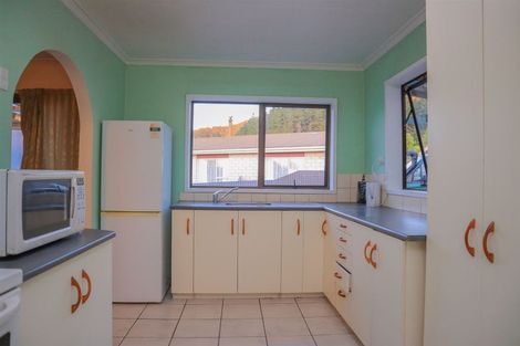 Photo of property in 4 Mawhera Street, Dobson, Greymouth, 7805